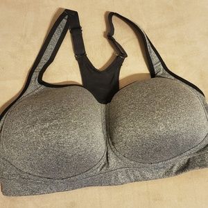 *NWOT* Grey and Black Old Navy Sport Bra
